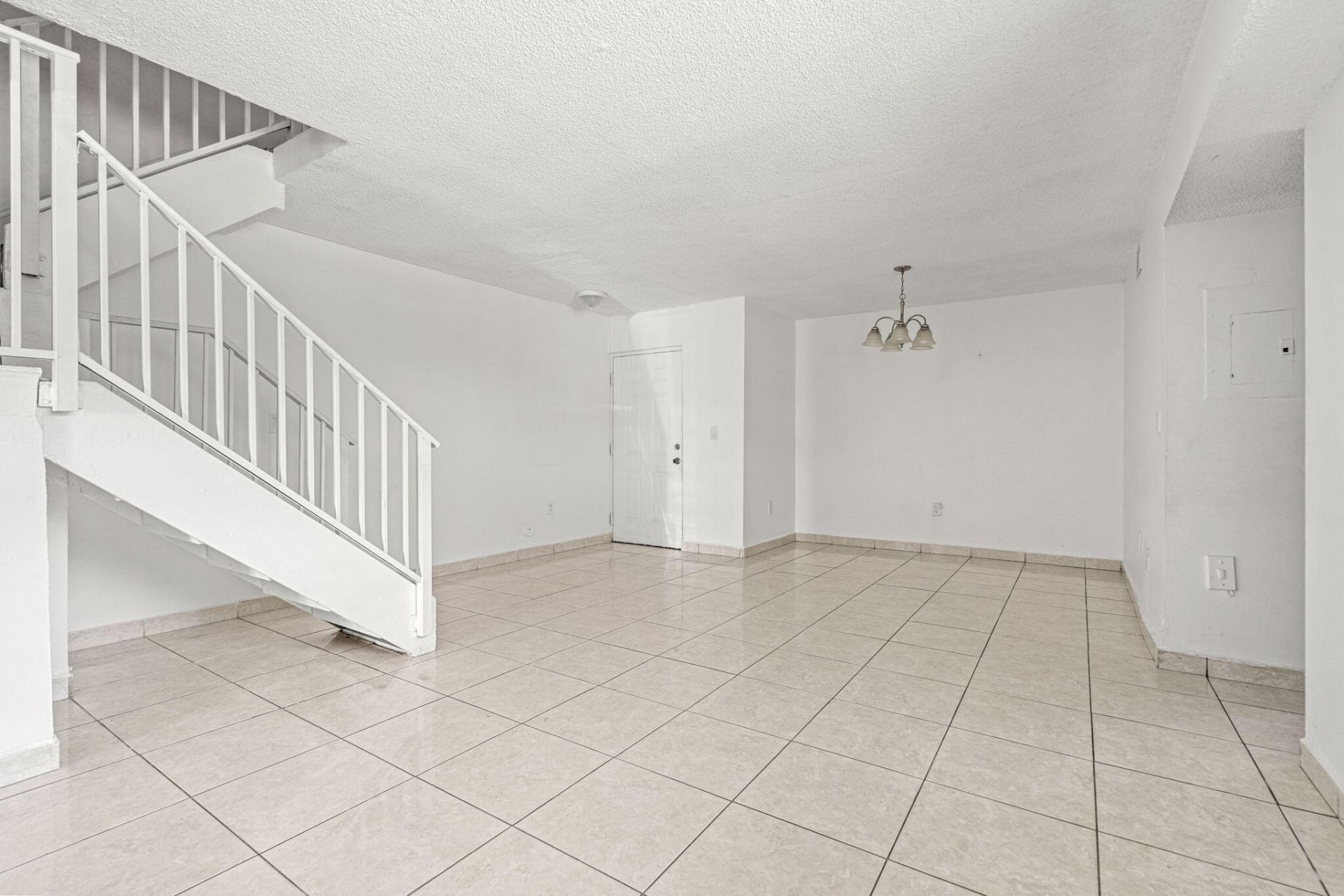 1340 W 41st Street, Unit 101, Hialeah, FL 33012 Photo