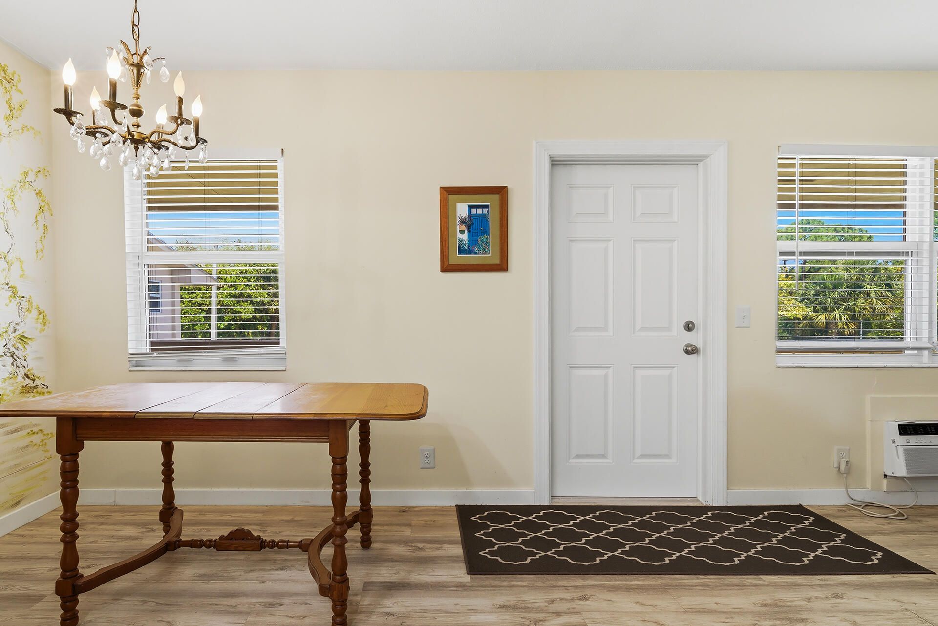 142 Norwich F, West Palm Beach, FL 33417 Photo