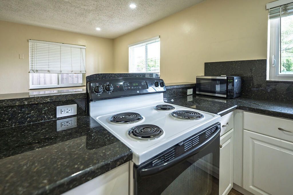 750 SW 2nd Street, Unit 1-3, Fort Lauderdale, FL 33312 Photo