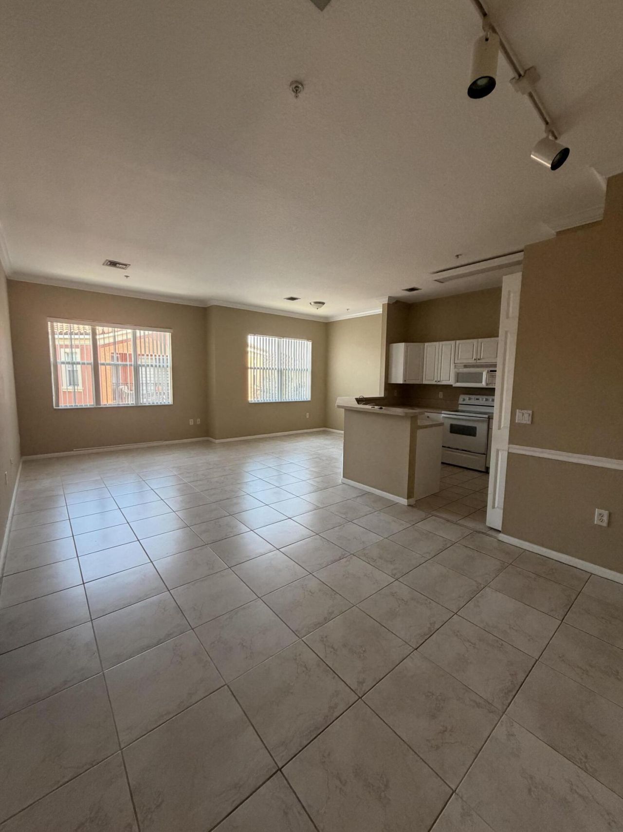 4600 SW 160th Avenue, Unit 634, Miramar, FL 33027 Photo