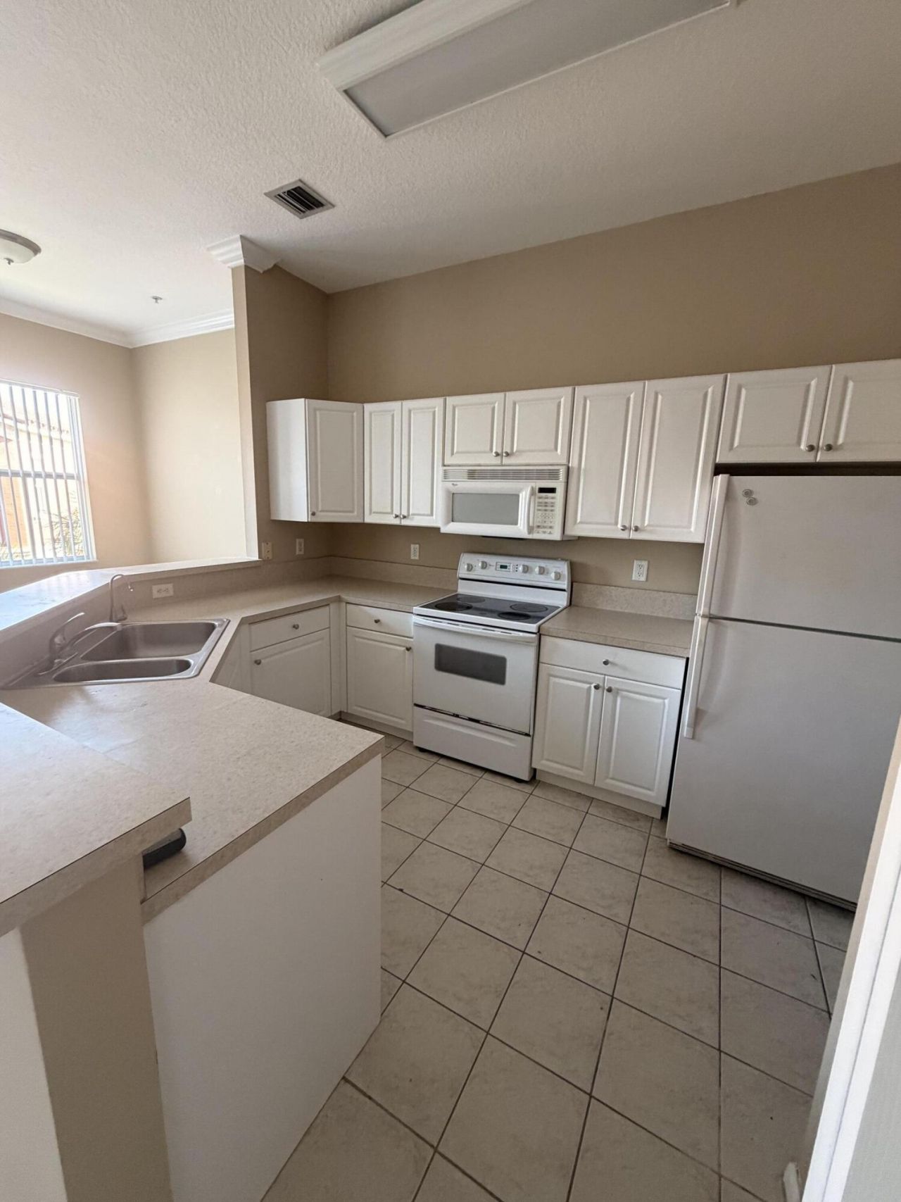 4600 SW 160th Avenue, Unit 634, Miramar, FL 33027 Photo