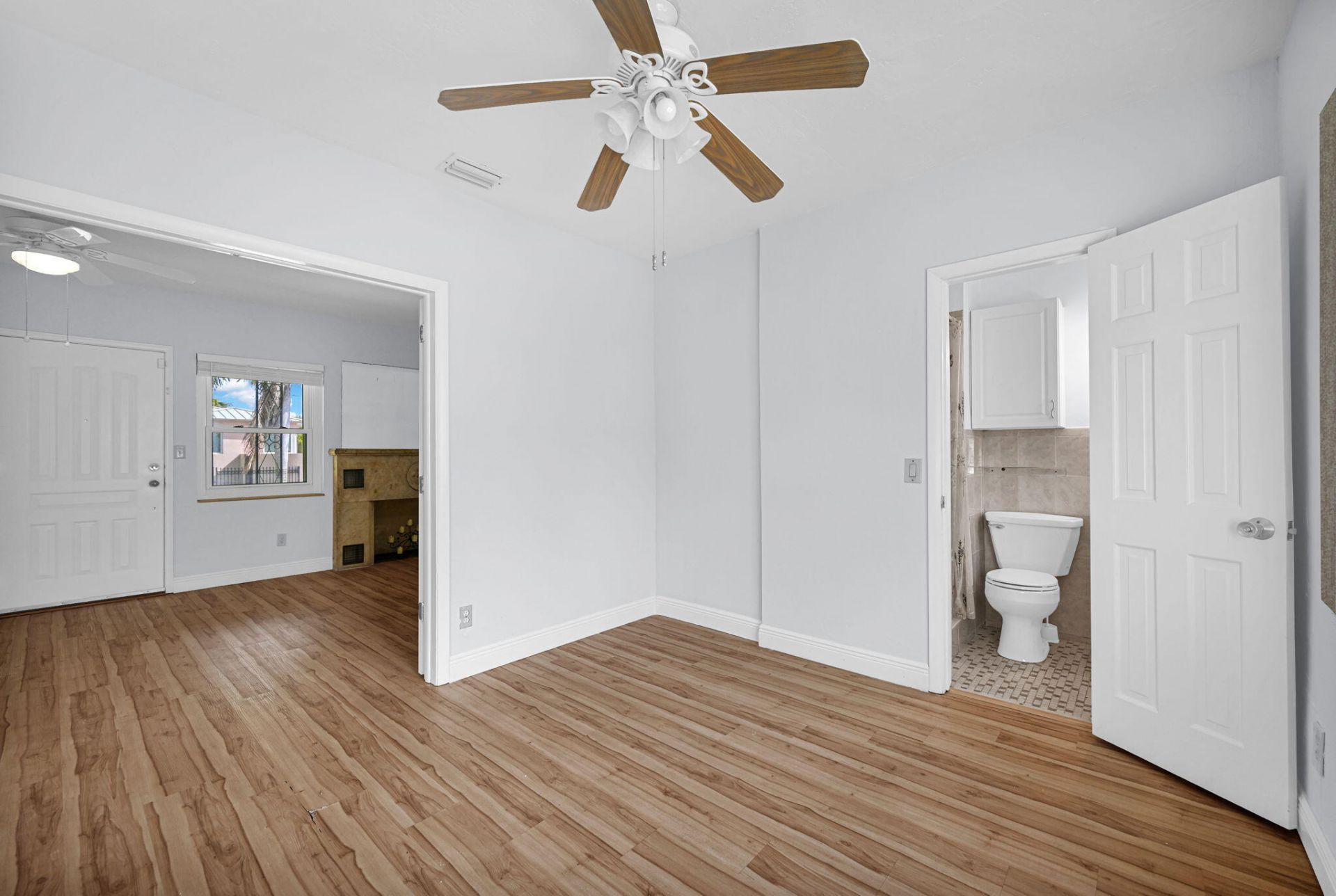 2200 SW 23rd Terrace, Miami, FL 33145 Photo