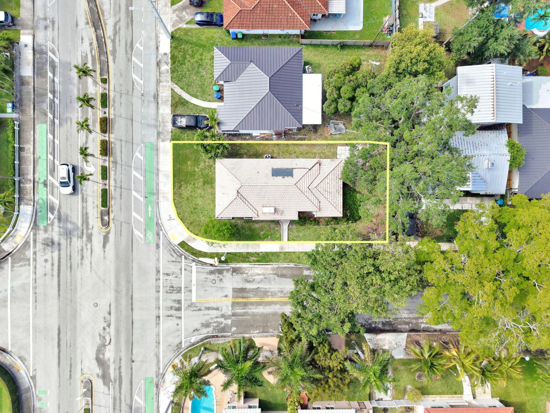 2200 SW 23rd Terrace, Miami, FL 33145 Photo