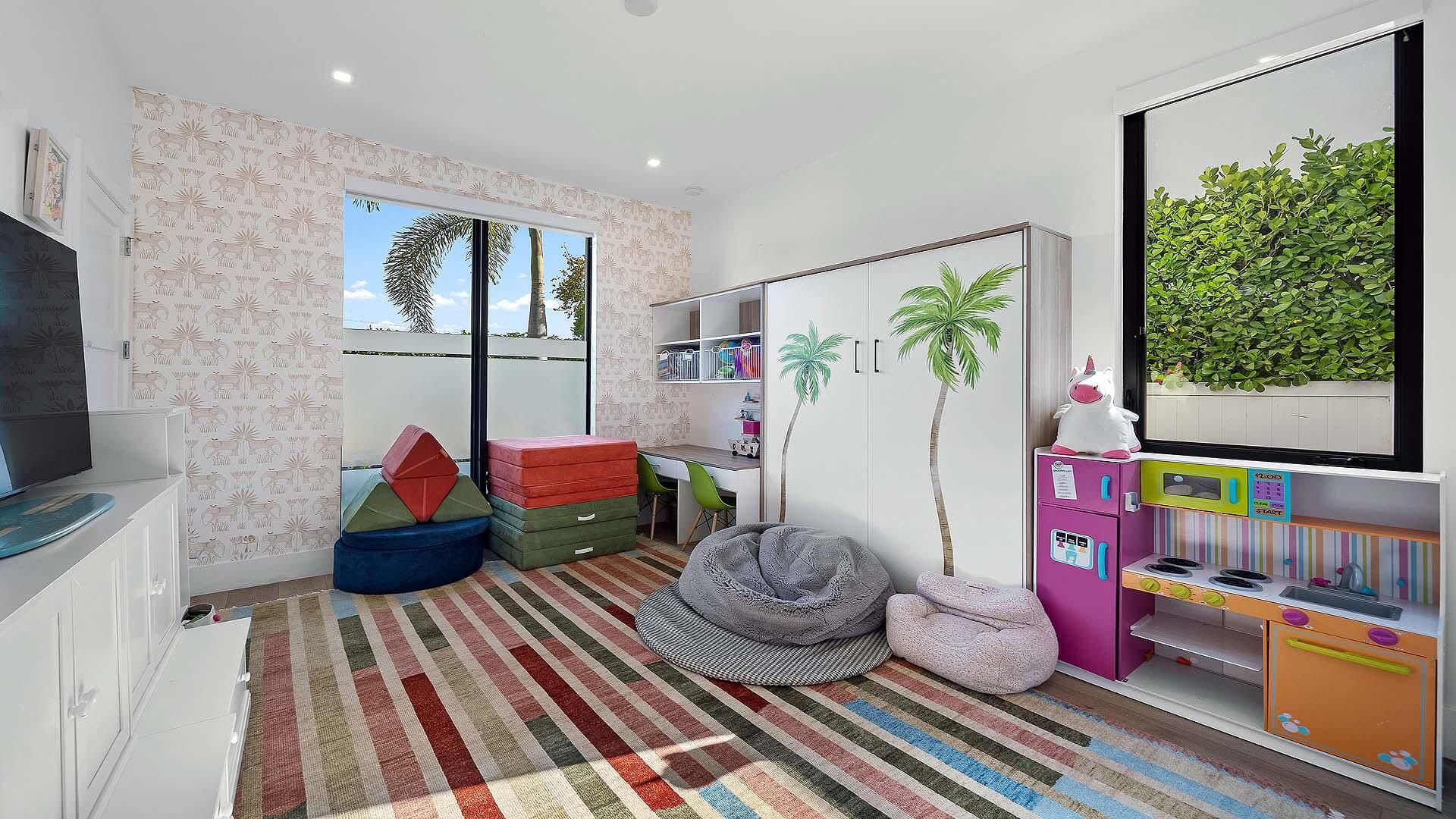 254 NE 4th Street, Boca Raton, FL 33432 Photo