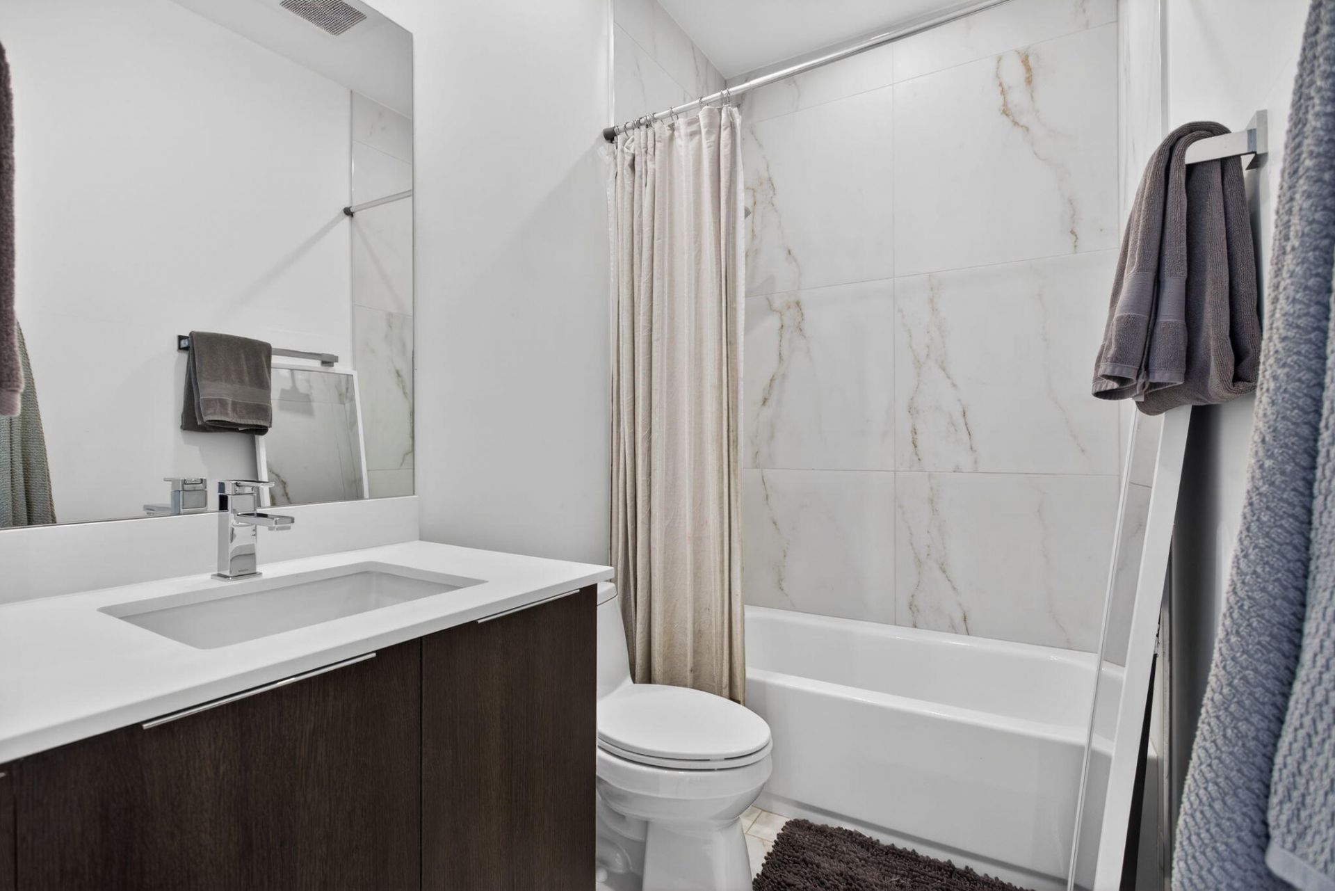 1044 N Victoria Park Road, Fort Lauderdale, FL 33304 Photo