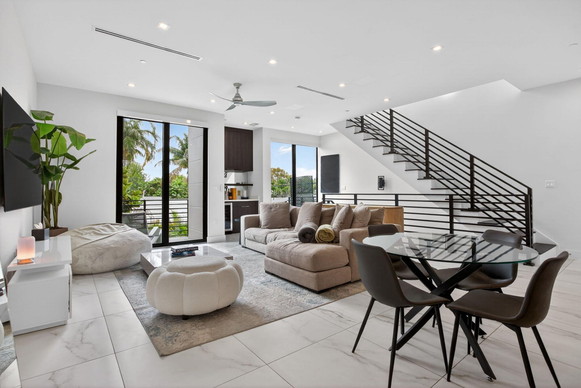 1044 N Victoria Park Road, Fort Lauderdale, FL 33304 Photo