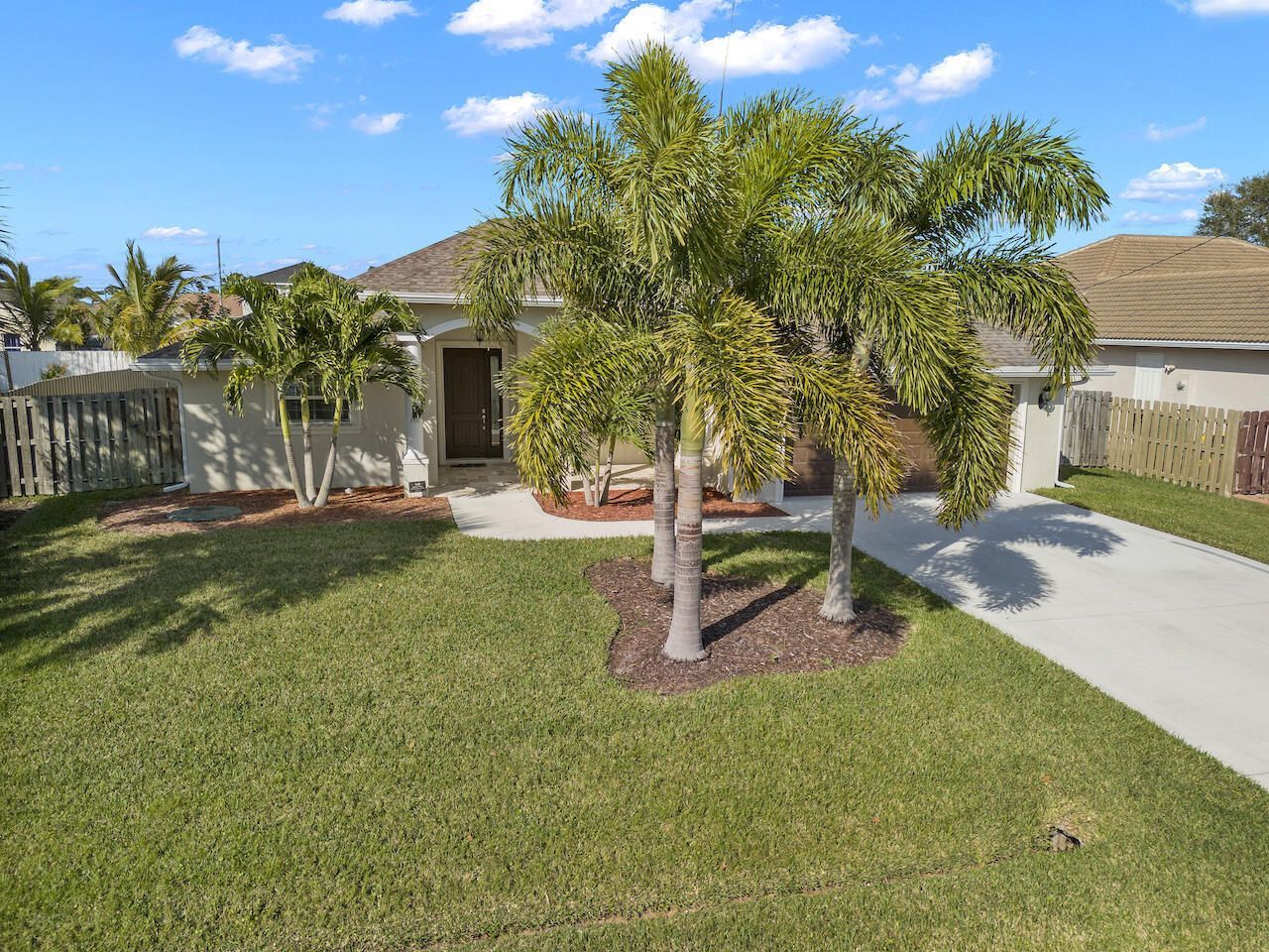 5957 NW Brenda Circle, Port Saint Lucie, FL 34986 Photo