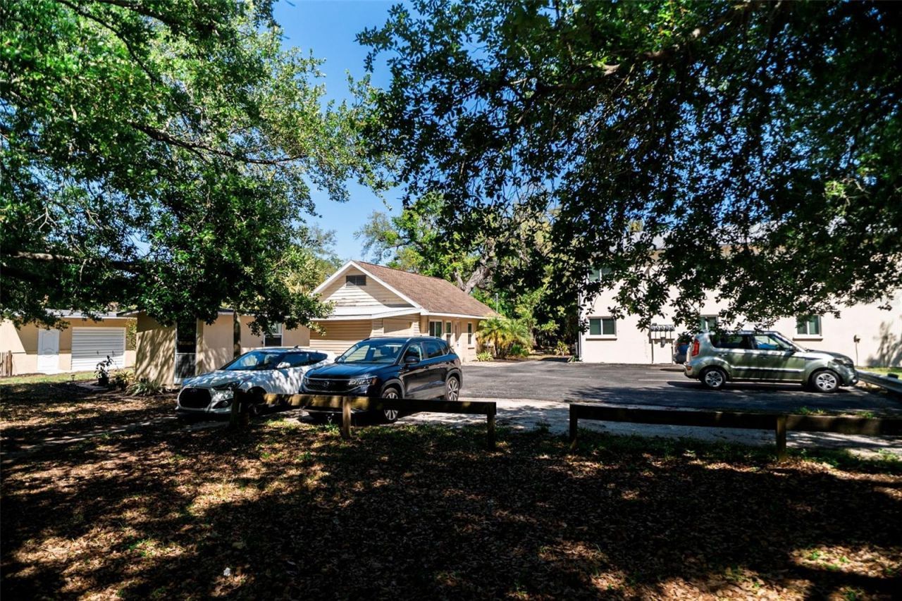 400 20th Street E, Unit 1-6, Bradenton, FL 34208 Photo