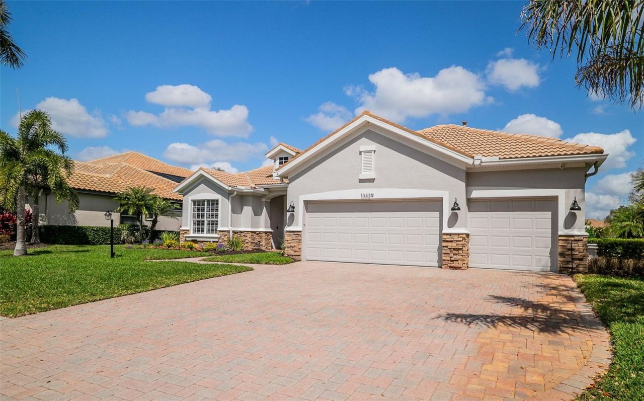 13339 Swallowtail Drive, Lakewood Ranch, FL 34202 Photo