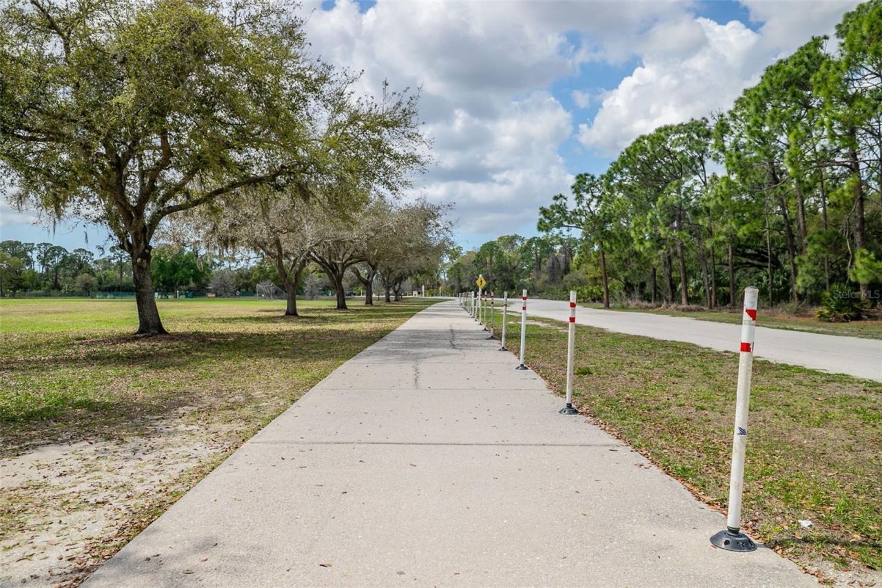 13339 Swallowtail Drive, Lakewood Ranch, FL 34202 Photo