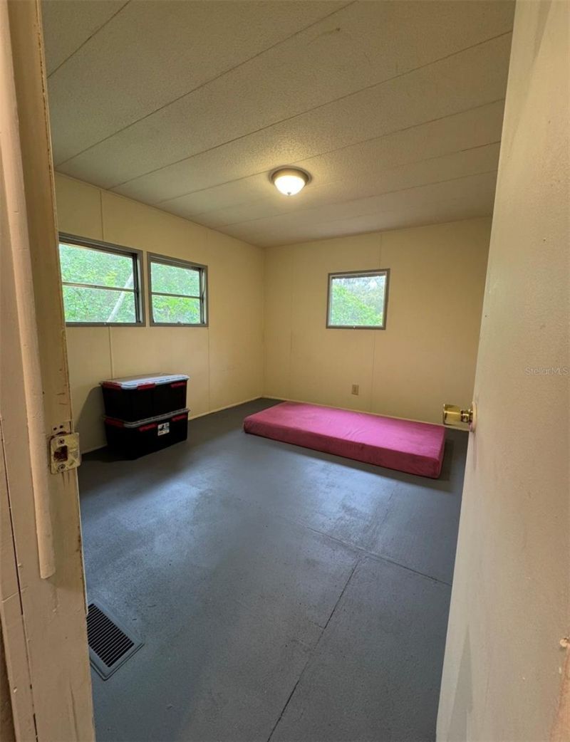 2940 NE 146th Terrace, Silver Springs, FL 34488 Photo