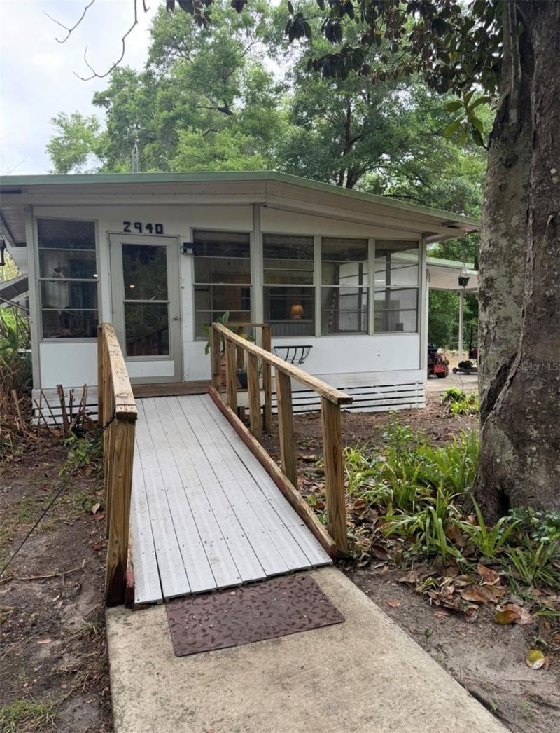 2940 NE 146th Terrace, Silver Springs, FL 34488 Photo