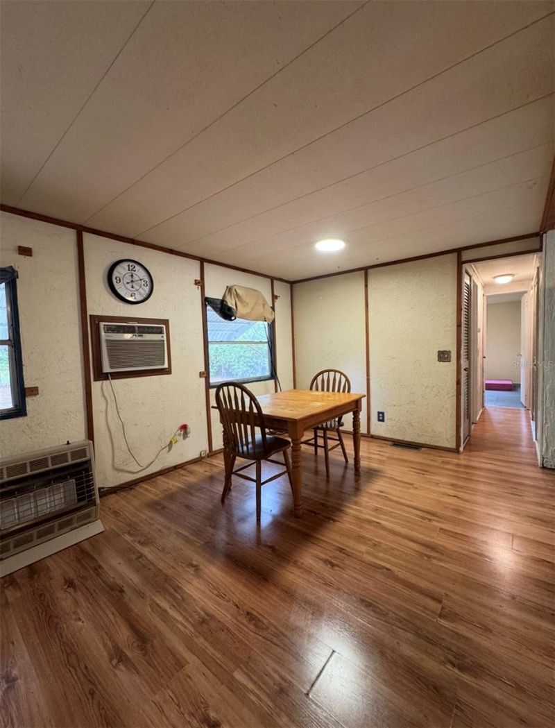 2940 NE 146th Terrace, Silver Springs, FL 34488 Photo