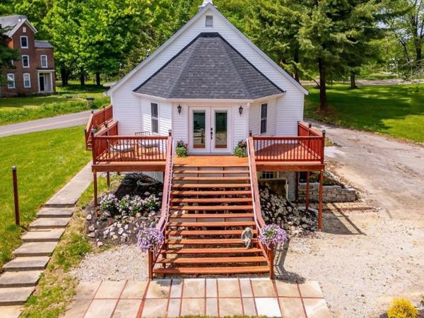 7425 S Harmony Road, Bloomington, IN 47403