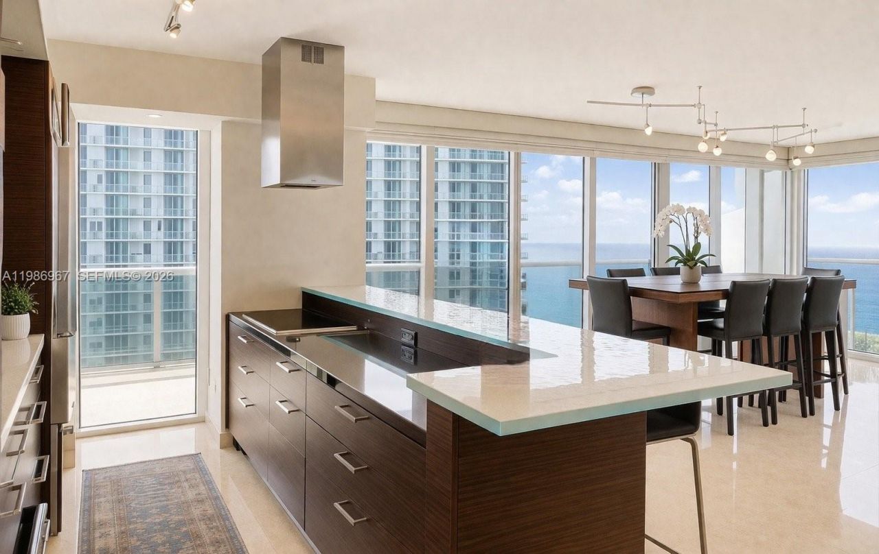 1800 S Ocean Dr, Unit UPH4301, Hallandale Beach, FL 33009 Photo