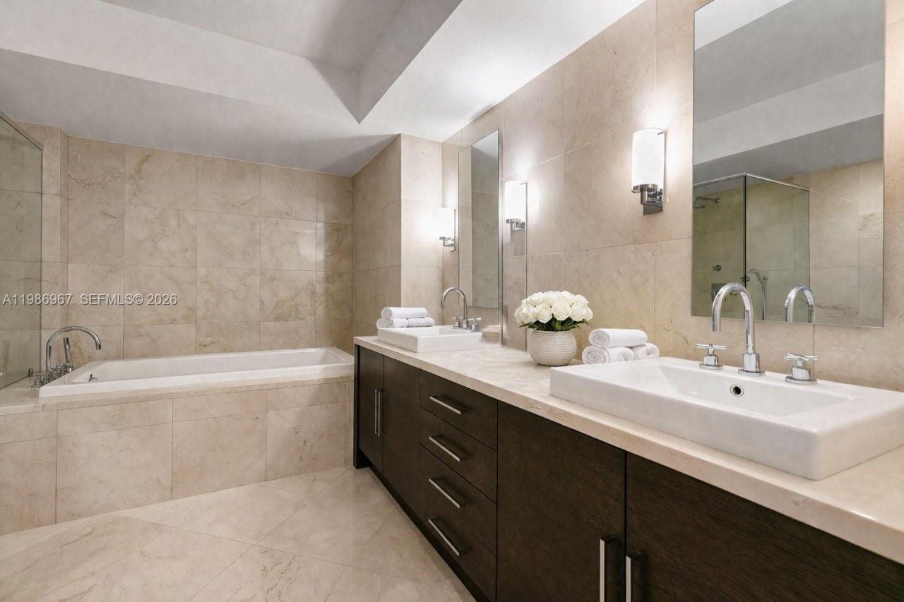 1800 S Ocean Dr, Unit UPH4301, Hallandale Beach, FL 33009 Photo