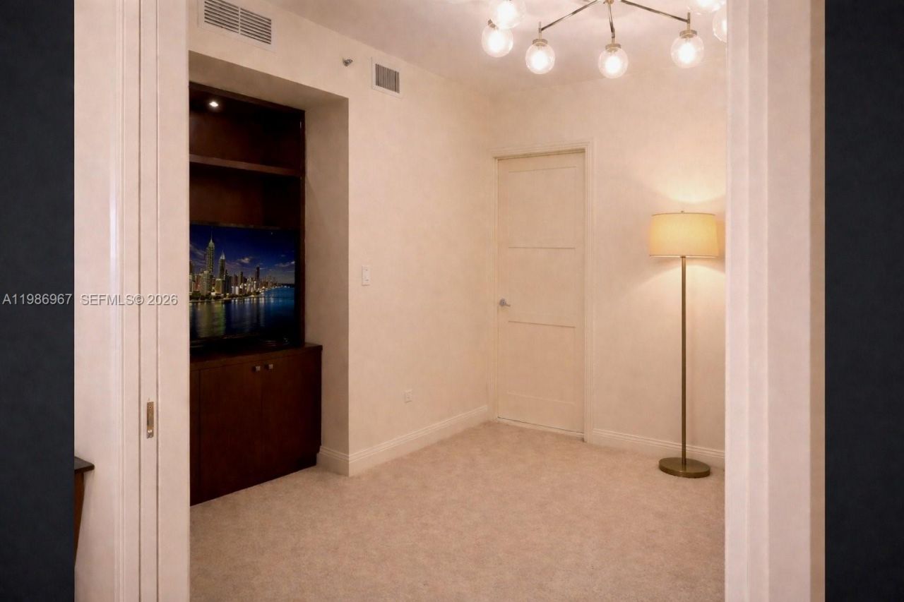1800 S Ocean Dr, Unit UPH4301, Hallandale Beach, FL 33009 Photo