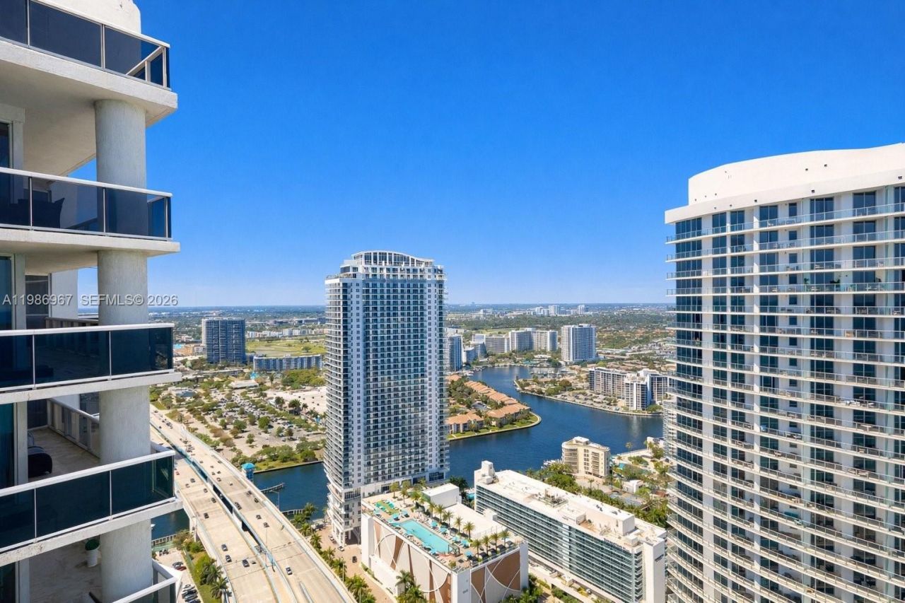 1800 S Ocean Dr, Unit UPH4301, Hallandale Beach, FL 33009 Photo