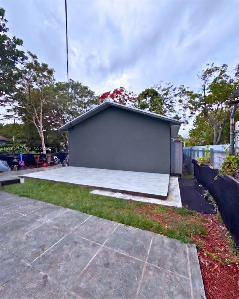 3018 NW 23rd Ave, Miami, FL 33142 Photo