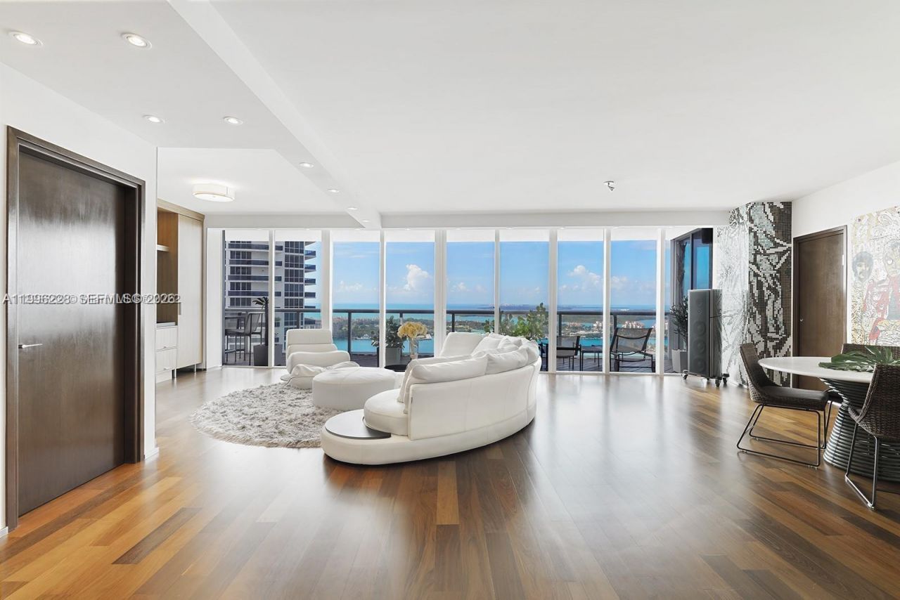 450 Alton Rd, Unit 3303, Miami Beach, FL 33139 Photo