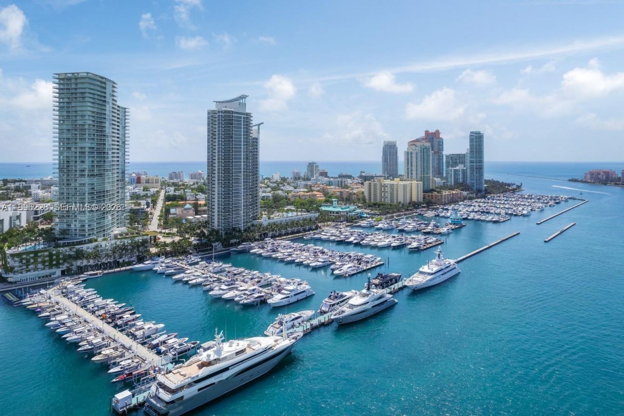 450 Alton Rd, Unit 3303, Miami Beach, FL 33139 Photo