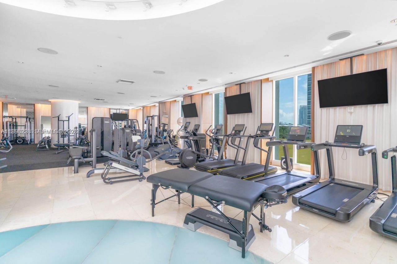 450 Alton Rd, Unit 3303, Miami Beach, FL 33139 Photo