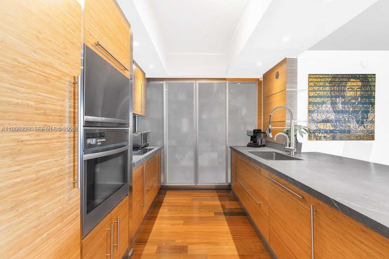 450 Alton Rd, Unit 3303, Miami Beach, FL 33139 Photo