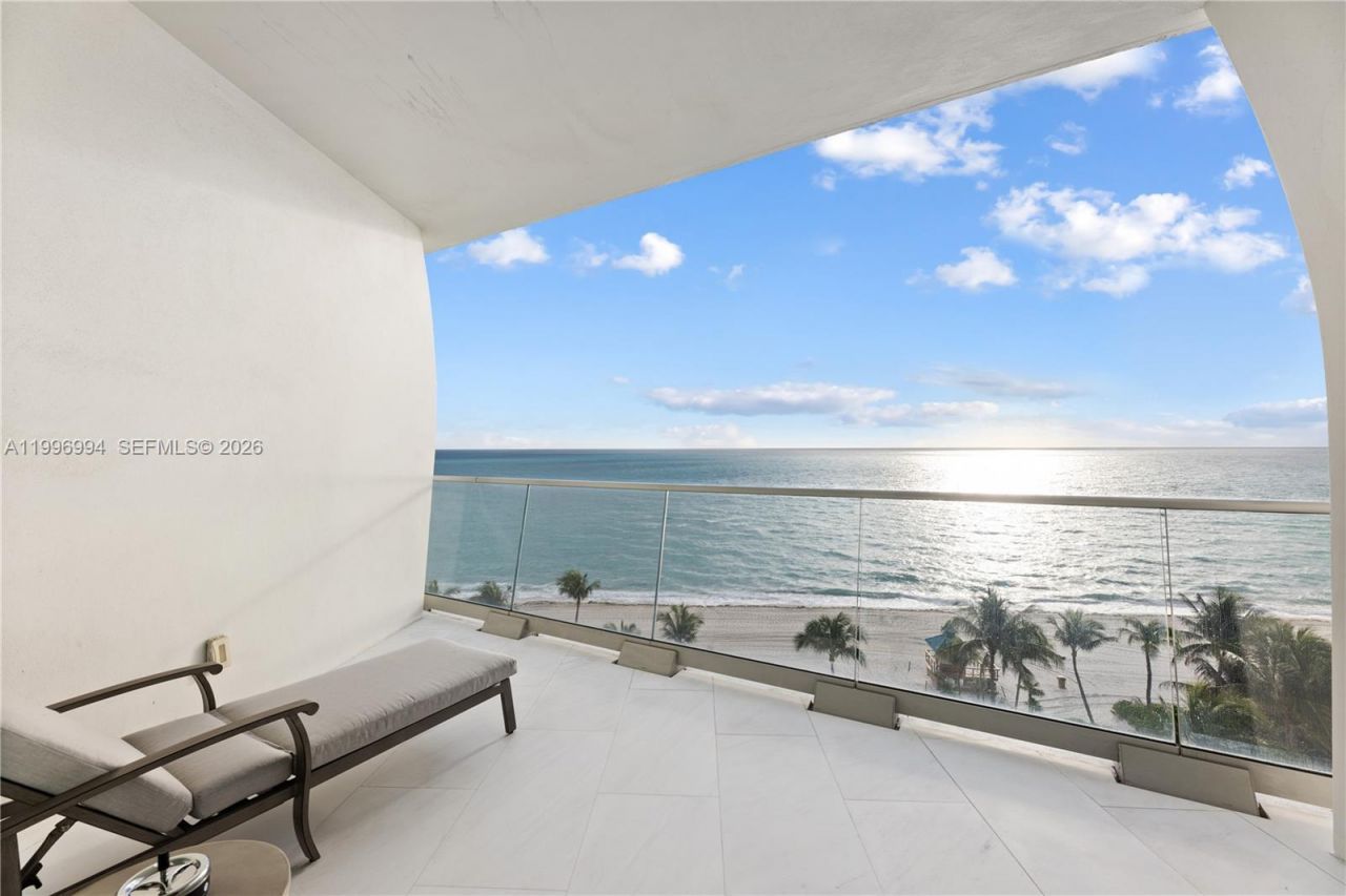 16901 Collins Ave, Unit 802, Sunny Isles Beach, FL 33160 Photo