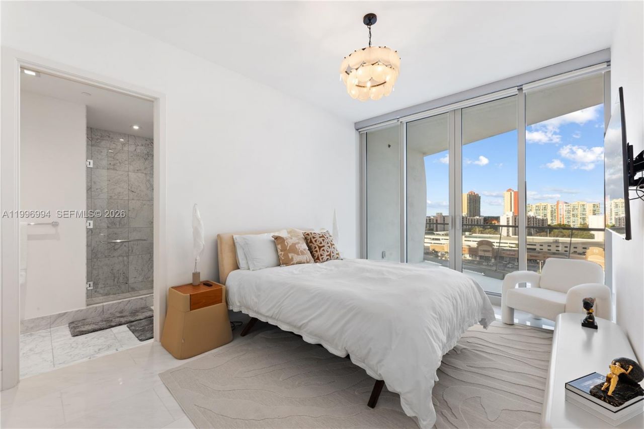 16901 Collins Ave, Unit 802, Sunny Isles Beach, FL 33160 Photo