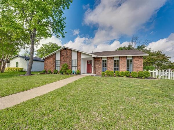 3113 Powell Drive, Rowlett, TX 75088