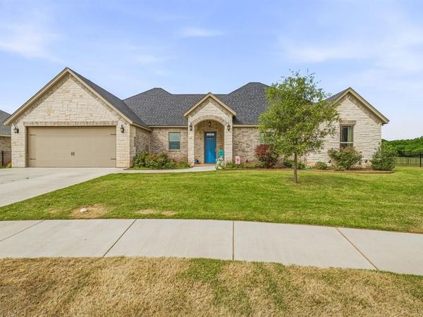 191 Crenshaw Court, Stephenville, TX 76401