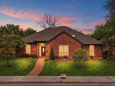 6211 Crested Butte Drive, Dallas, TX 75252