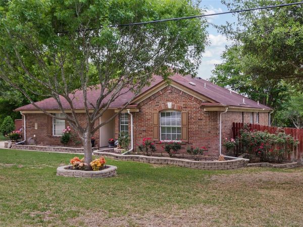 315 Appleton CT, Buda, TX 78610