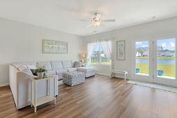 800 Lambeth Ln. photo 4