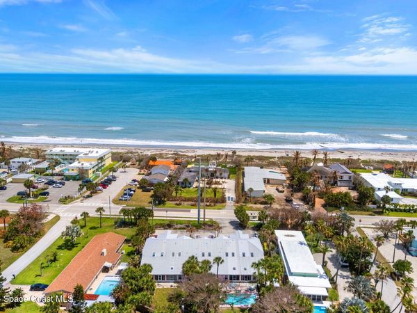 1510 S Miramar Avenue, Indialantic, FL 32903