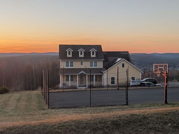 456 Ridge Rd, Athol, MA 01331