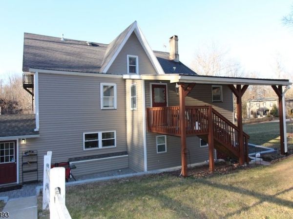 172 Musconetcong River Rd, Unit A, Lebanon, NJ 08826