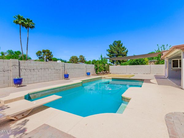 2218 W Palomino Drive, Chandler, AZ 85224