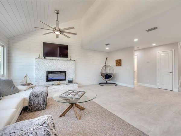 785 Rabbit Rd, Sanibel, FL 33957