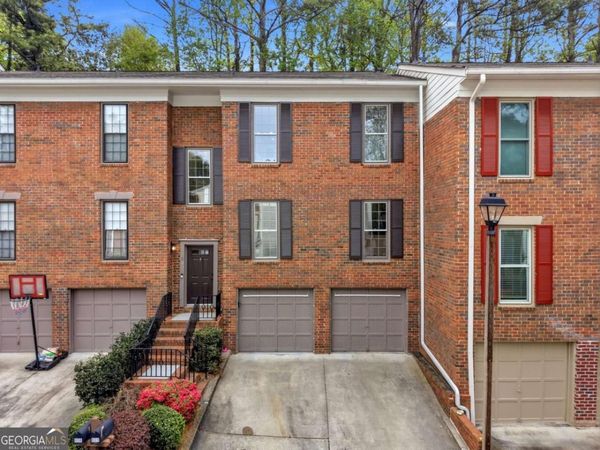 605 Brandywine Circle, Atlanta, GA 30350