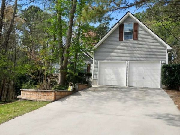 2072 Amberly Crossing Lane, Dacula, GA 30019