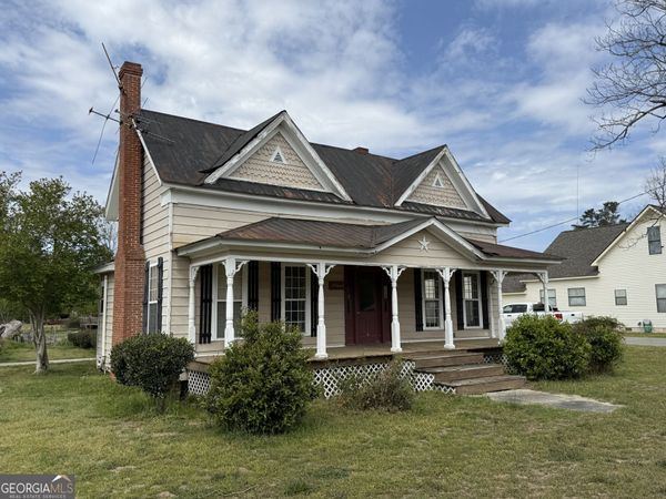 117 N Railroad Street, Garfield, GA 30425