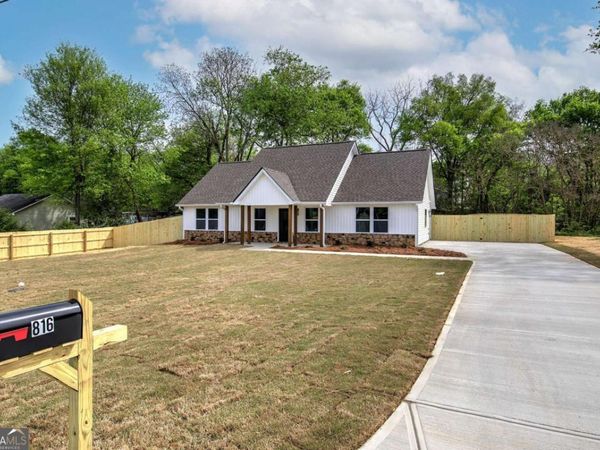 816 Forrest Avenue, Rockmart, GA 30153