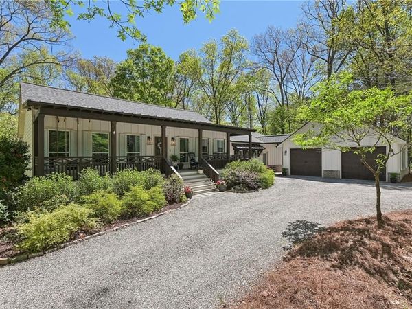 16605 Westbrook Road , Alpharetta, GA 30004