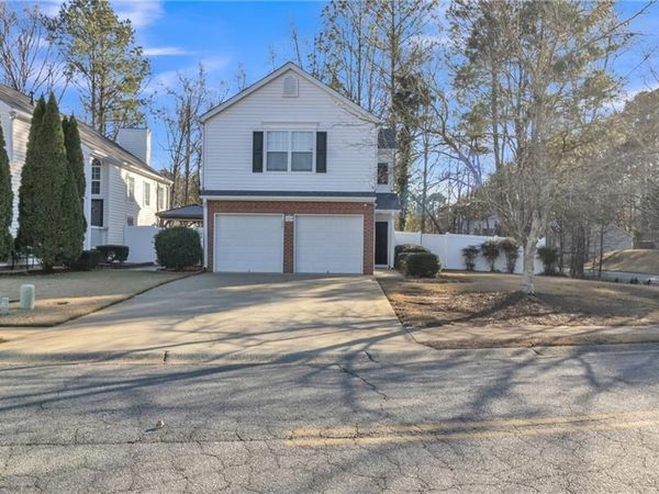 1050 Daventry Crossing, Woodstock, GA 30188