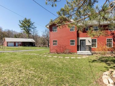 1521 Gunbarrel Road, Baldwinsville, NY 13027