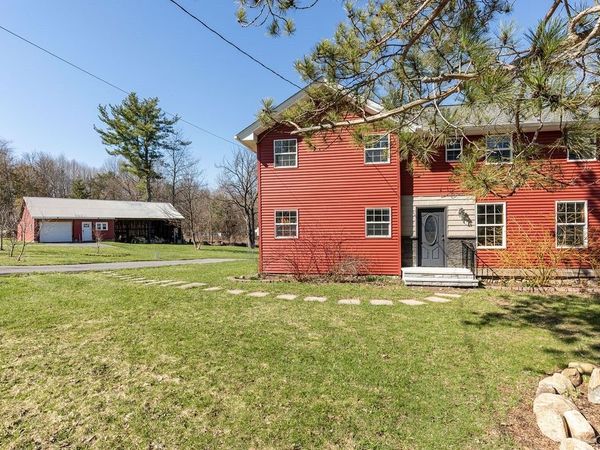 1521 Gunbarrel Road, Baldwinsville, NY 13027