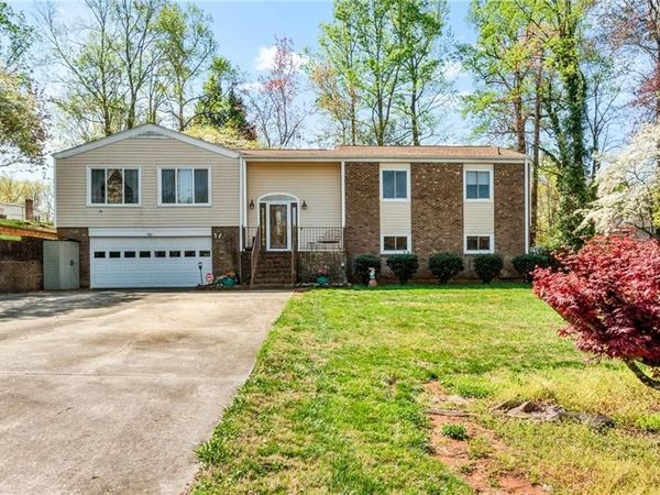 223 Vandyke Street , Kernersville, NC 27284