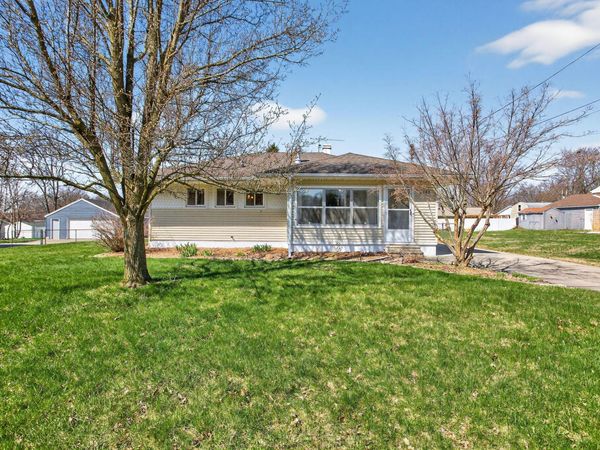 3442 Acacia Boulevard, Jackson, MI 49203