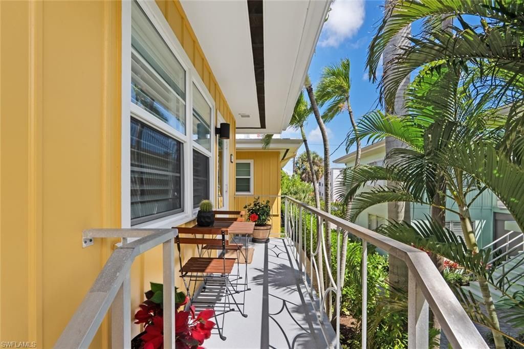 221 8th Ave S, Unit 221B, Naples, FL 34102 Photo